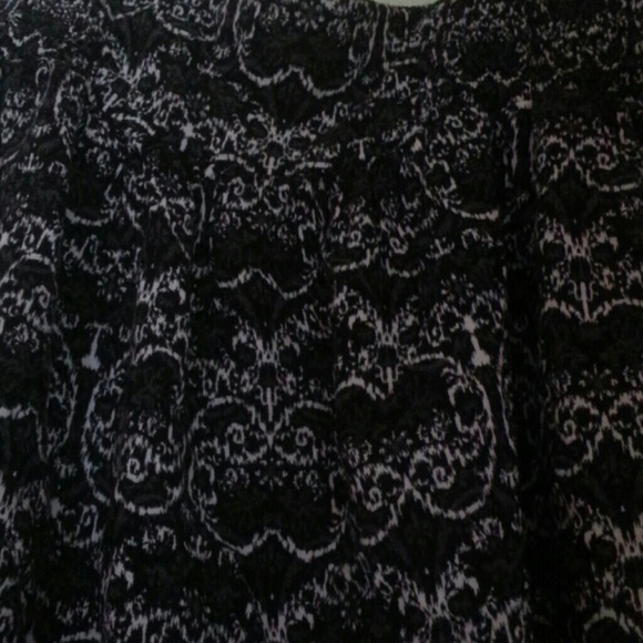 Pattern skirt - Picture 3 of 3