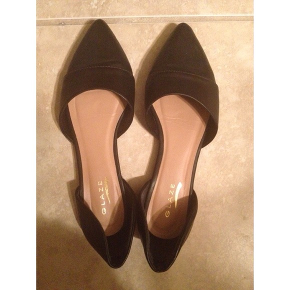 Slip on pointy d'orsay flats. Worn once.