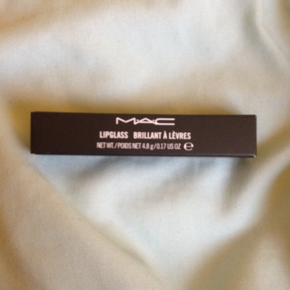 MAC lipglass