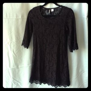 Black lace dress