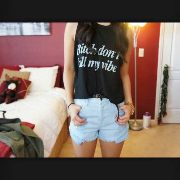 Brandy Melville top - Picture 3 of 4