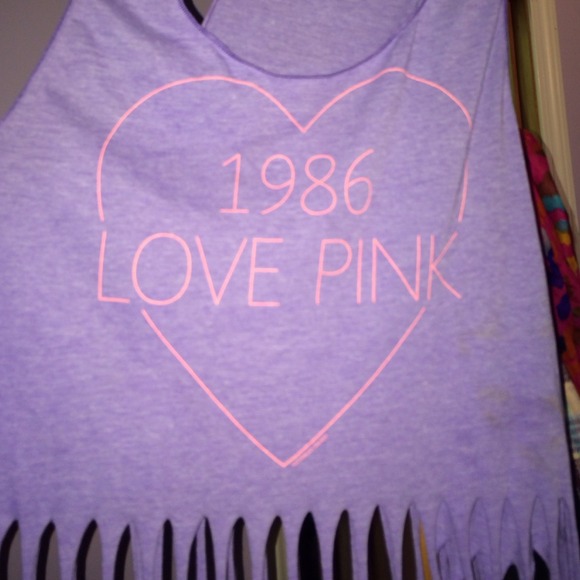 VS pink tank - Picture 2 of 4