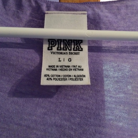 VS pink tank - Picture 3 of 4