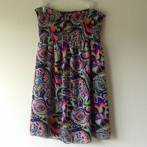 2 strapless summer dresses one is reversible➰