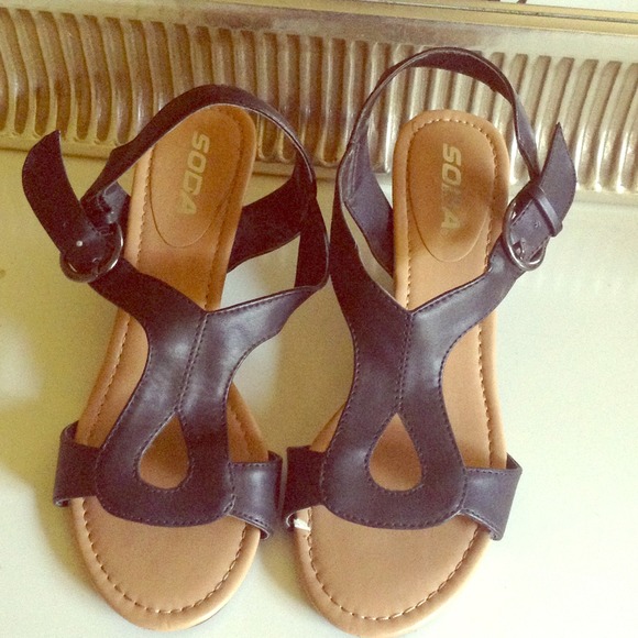 Wedges / sandals / heels /shoes