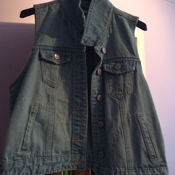 Denim vest - Picture 2 of 3