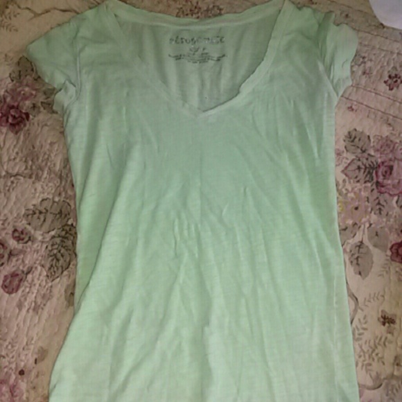 Mint green areopstale shirt - Picture 1 of 3