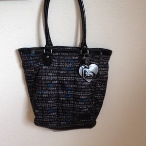 Gray/ black Roxy puff bag!