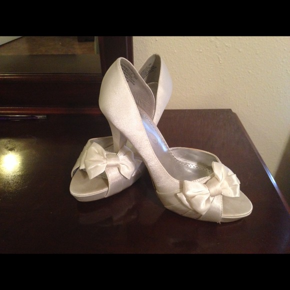 My Wedding Shoes