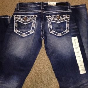 Size 26 R bootcut jeans. New with tags.
