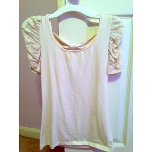 bow backed ruffled sleeved shirt