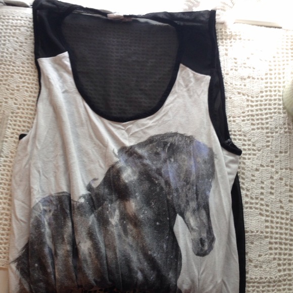 *BUNDLE* 4 juniors summer tops