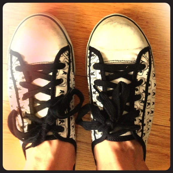 Playboy sneakers