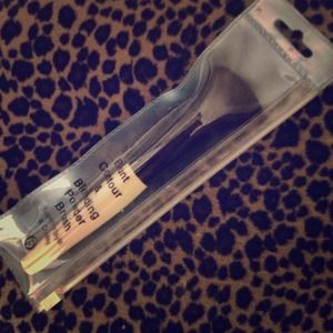 Contour makeup brush!REDUCED