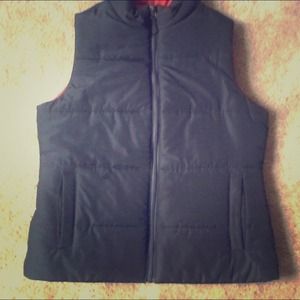 reversible red/blue vest