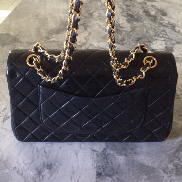 *SOLD* TRADSEY* CHANEL Double Flap Bag - Picture 2 of 4
