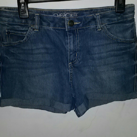 Cherokee brand shorts - Picture 1 of 2
