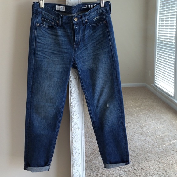 GAP sexy boyfriend jeans