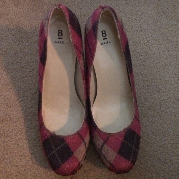 Bakers Nikki Heels - NEW! With slip grips! - Picture 2 of 3