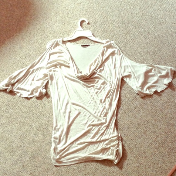 Long, 3/4 sleeved top