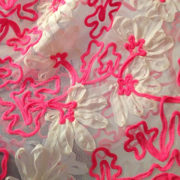 Pink and white sheer anthropologie  top - Picture 3 of 3