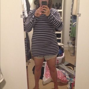 Purple/black stripe long sleeved lululemon top