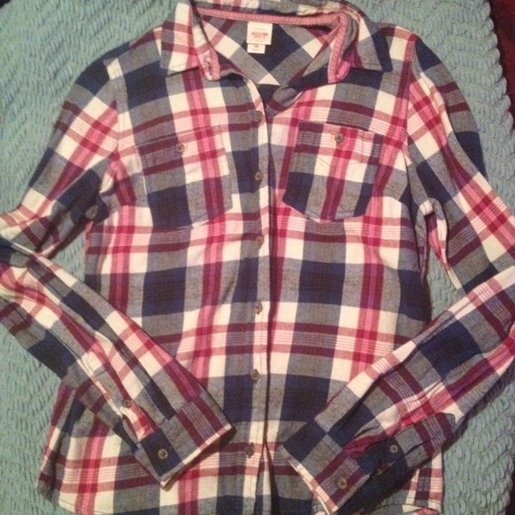 Mossimo Supply Co. Long sleeve flannel