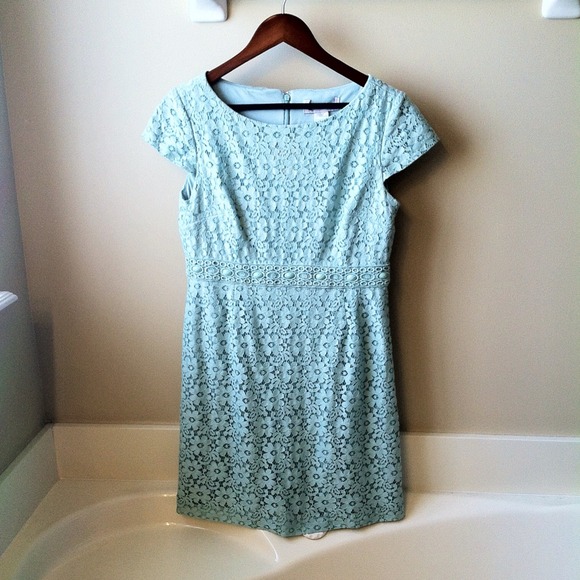 Elegant Mint Lace Cutout Dress Size 10P