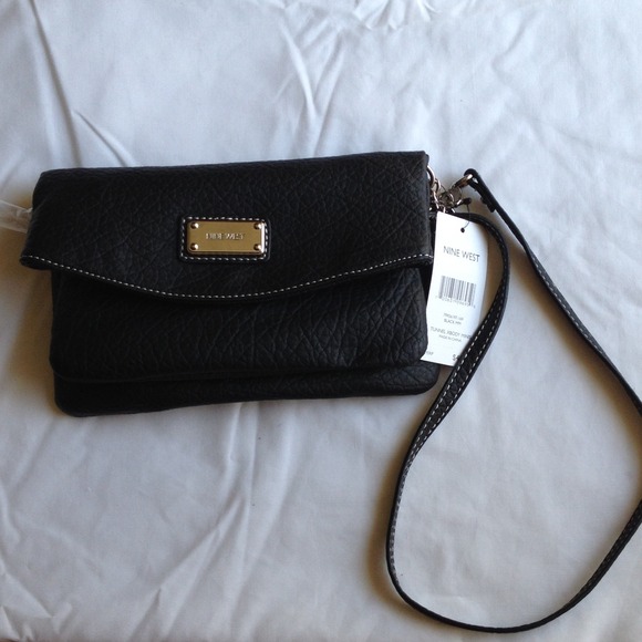NINE WEST PURSE! ❤️