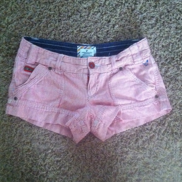 American eagle red/white stripped shorts, size 4.