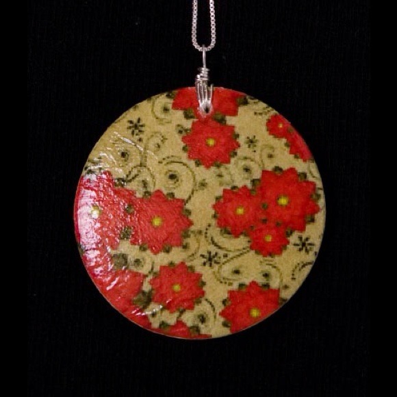 Voz round wood medallion - Picture 1 of 3