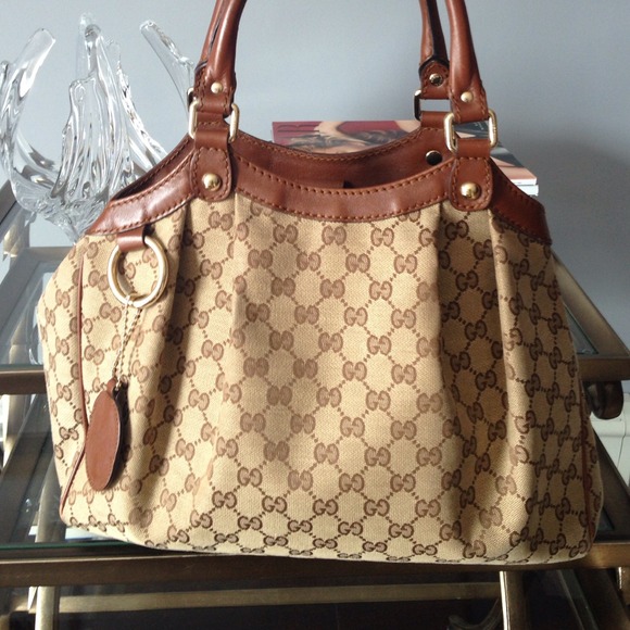 SOLD Gucci Tote. 100% Authentic
