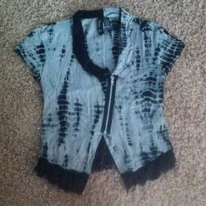 Tye-dye/lace zip up shirt from Buckle