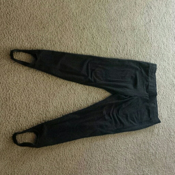 New York & Co stirrup leggings