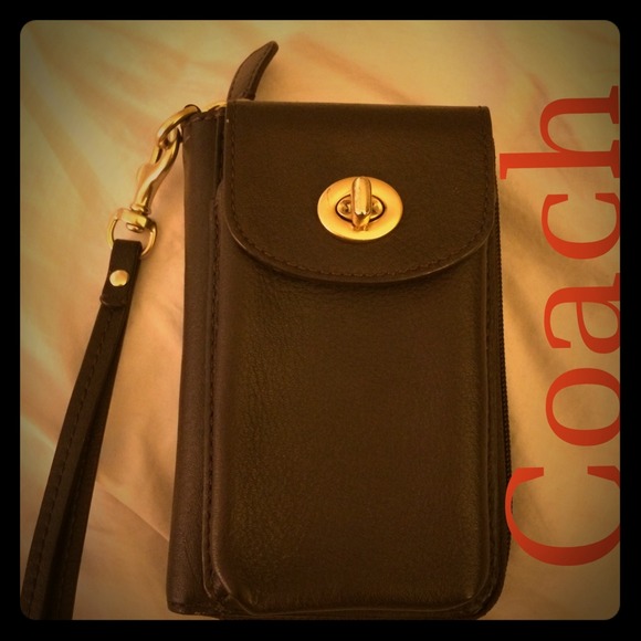 Coach Wristlet iPhone case wallet