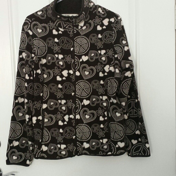 Old Navy fleece black and white jacket