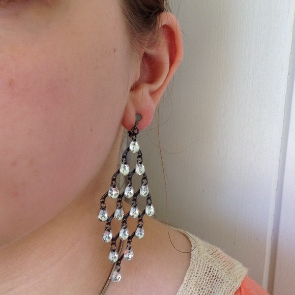 CHANDELIER EARINGS!