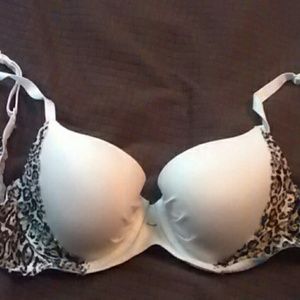 Victoria secret bra bundle !