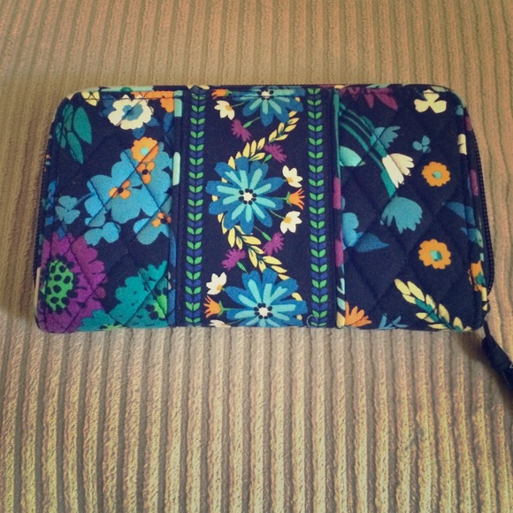 Vera Bradley Wallet