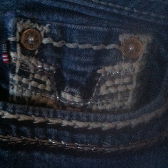 Jeans - Picture 2 of 3