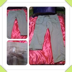Old Navy Khakis cargo pants L