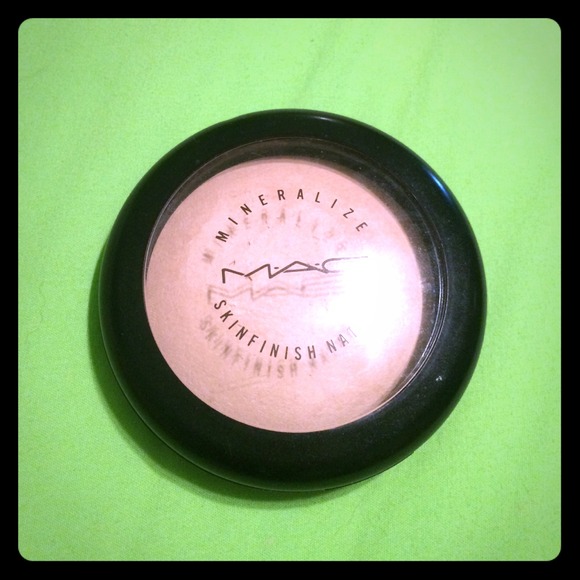 Mac powder