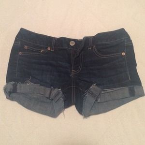 American Eagle distressed shorts