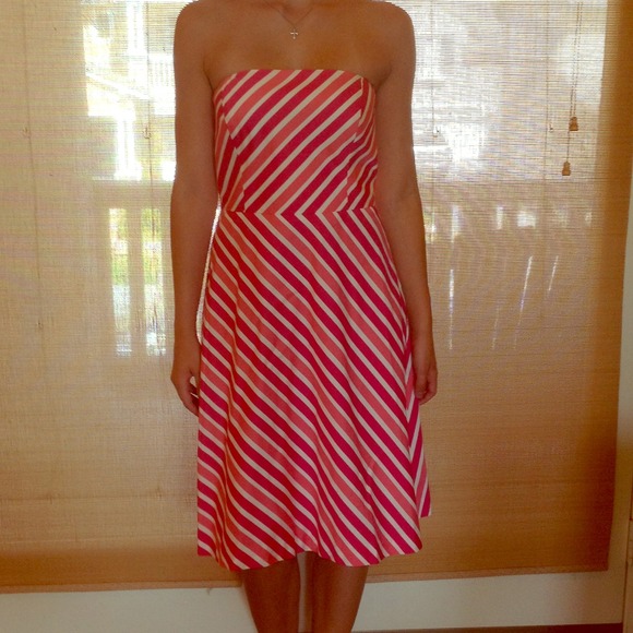 Ann Taylor Dresses & Skirts - Ann Taylor sundress