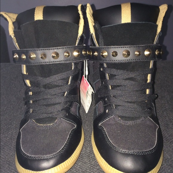 Zara Wedge Sneakers size 9 New with Tags