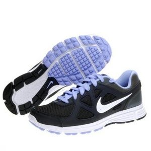 HOLD FOR ROELA Nike Running Shoes