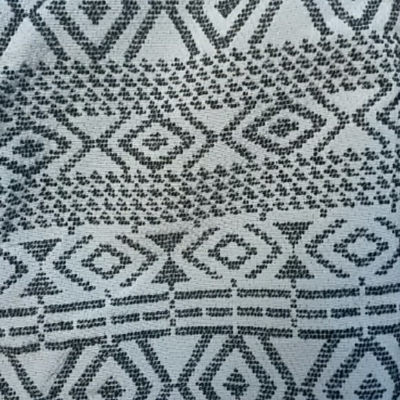 Aztec skirt! Never worn before! - Picture 3 of 3