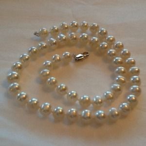 Brand new freshwater white  pearl bundle