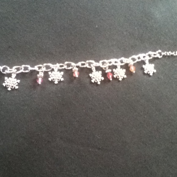 Snowflake bracelet