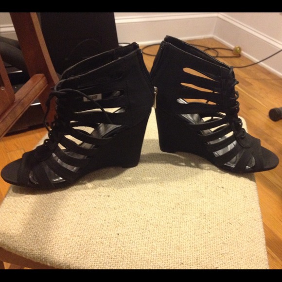 🚫SOLD🚫ON VINTED🚫 - Picture 2 of 4